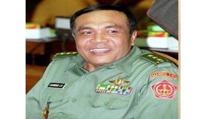 DJMARI CHANIAGO - Mengenal sosok Djamari Chaniago, purnawirawan TNI Angkatan Darat diisukan sebagai kandidat kuat Menteri Koordinator Bidang Politik dan Keamanan (Menko Polkam).