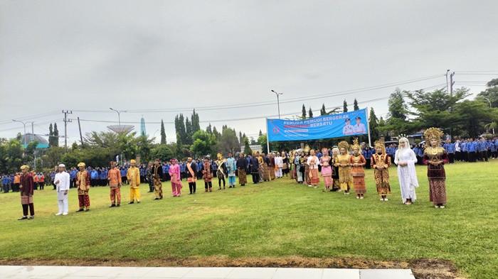 Pakaian Adat 33 Provinsi Ditampilkan dalam Momen Upacara Hari Sumpah Pemuda di Musi Rawas