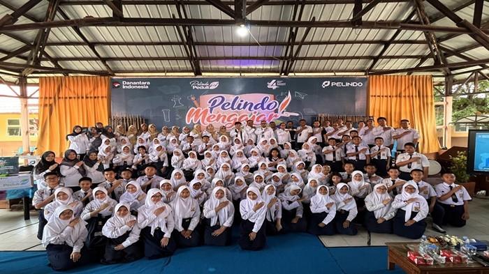 Hadirkan Program 'Pelindo Mengajar', Langkah Nyata Pelindo Regional 2 Palembang Dukung Pendidikan