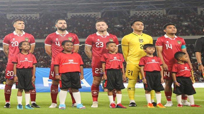 Pemain Naturalisasi Timnas Indonesia Dipuji Media Malaysia Soal Lagu Kebangsaan, Disebut Beda Sikap