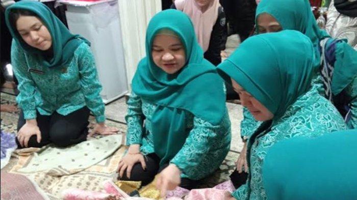 Songket Ogan Ilir Merambah Mancanegara, Bahan Pewarna Alami Dari Mahoni Hingga Kunyit Jadi Incaran