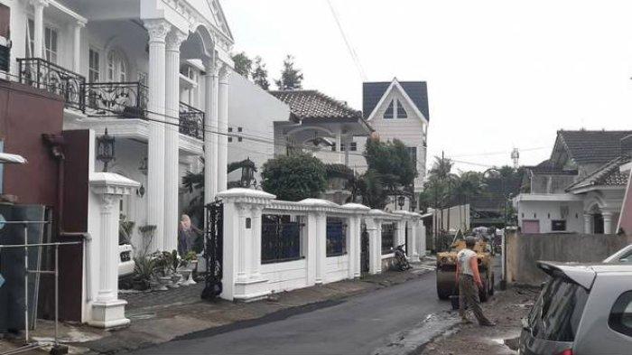 Viral Jalan Depan Rumah Erina Gudono Calon Mantu Jokowi Diaspal, Kadin PU Sleman Buka Suara