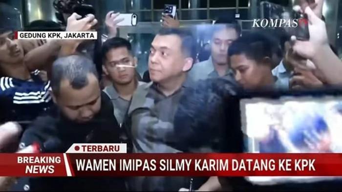 SERAHKAN DIRI - Wakil Menteri Imigrasi dan Pemasyarakatan (Imipas), Silmy Karim mendatangi kantor Komisi Pemberantasan Korupsi (KPK) pada Rabu (3/6/2026) malam.