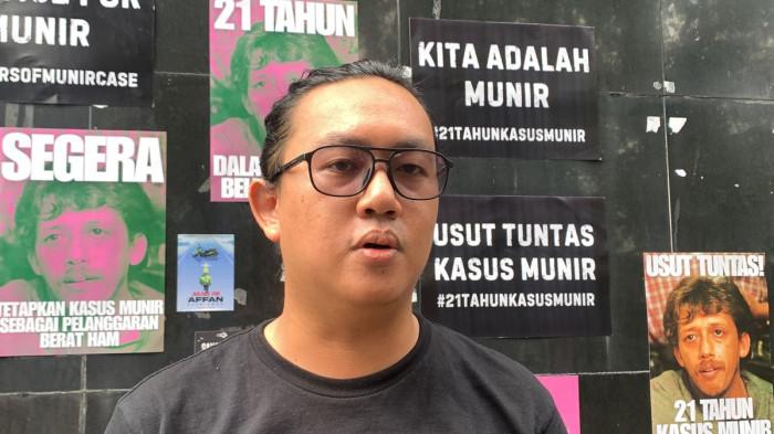 KORBAN AIR KERAS - Sosok Andrie Yunus, Wakil Koordinator Komisi untuk Orang Hilang dan Korban Tindak Kekerasan (KontraS)  di Gedung YLBHI, Jakarta Pusat, Senin (8/9/2025). Andrie kini menjadi korban penyiraman air keras di kawasan Jakarta Pusat pada Kamis (12/3/2026) malam.