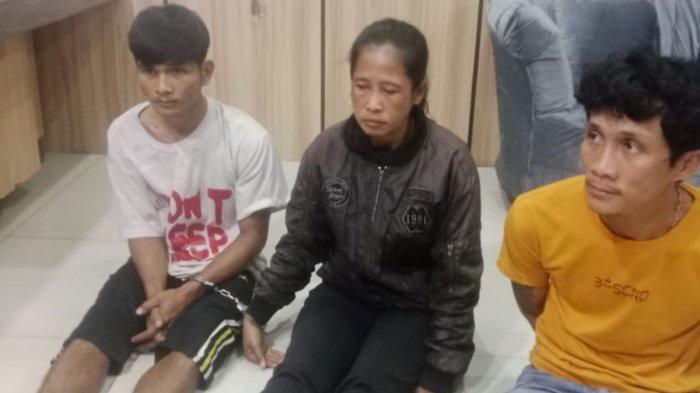 Tampang 3 Pencuri Motor dan 50 Paket Milik Kurir di Palembang Saat Ditangkap, 1 Wanita Diamankan