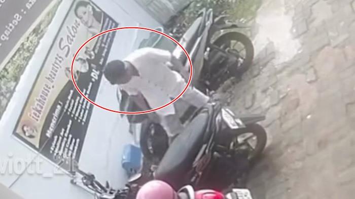 PENGANIAYAAN -- Tangkap layar postingan di akun instagram palembang_kucarkacir yang diunggah, Rabu (10/12/2025). Merekam aksi penganiayaan yng dilakukan seorang pria terhadap wanita di depan salon di Palembang. Terungkap pria tersebut adalah pacar korban.