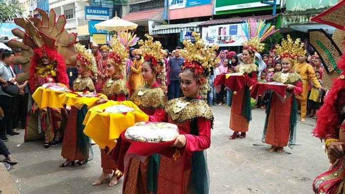 Beragam Adat Istiadat Perkawinan di Muaraenim Tampil di Colorful Muaraenim Festival 2019