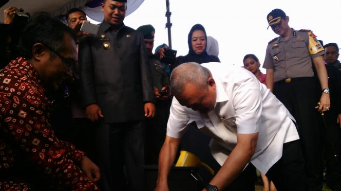 Gubernur Sumsel Lakukan Peletakan Batu Pertama Pembangunan Gardu Induk