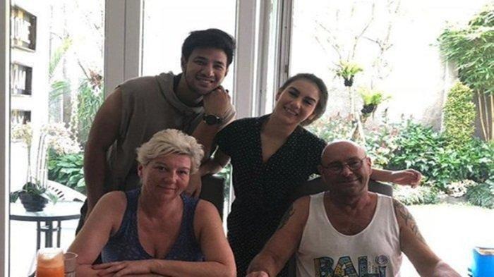 Ammar Zoni dan Irish Bella Bulan Madu, Lihat Ayah Ibel yang Tak Kalah Mesra Bersama Pasangannya