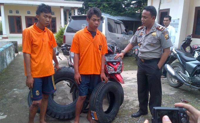 Anak Caleg Terpaksa Jadi Bajing Loncat