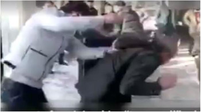 Lihat Kelakuan Pria Ini, Pukul Orangtua karena Kecewa Apartemen yang Dibelikan Terlalu Kecil