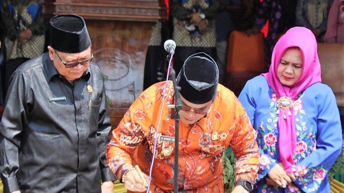 Bupati Muaraenim Resmikan Kecamatan Empat Petulai Dangku