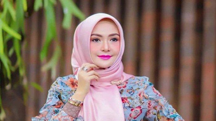 Jarang Terekspos, Kabar Selebriti Pemeran Hantu di Sinetron Horor Zaman Dulu, No 4 Hantu Seksi