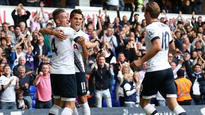Tusuk Mata Costa, Pemain Spurs Dihukum Berat