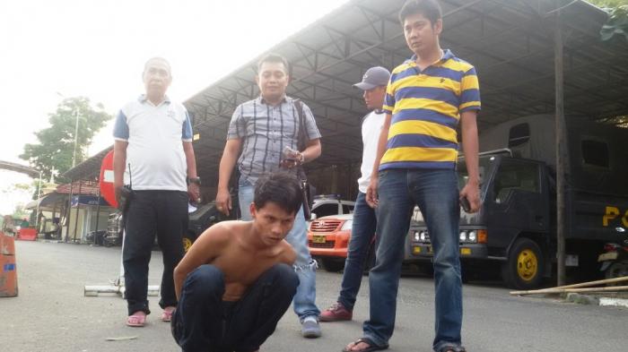 Erwin Diamankan saat Nodong di Bawah Jembatan Ampera