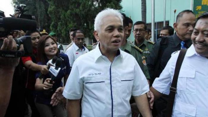 Hatta Rajasa Janji Tingkatkan Dana Riset