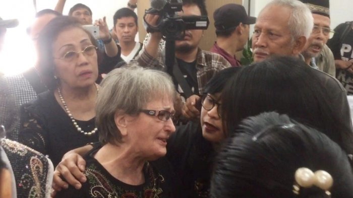 Kecewa dan Sedih Sang Mantan Suami Datang, Ibunda Yana Zein: Motivasinya Apa?