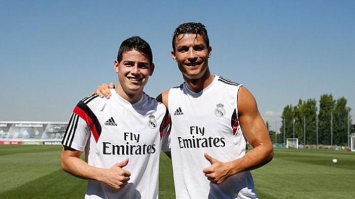 James Rodriguez Bertemu Ronaldo saat Latihan