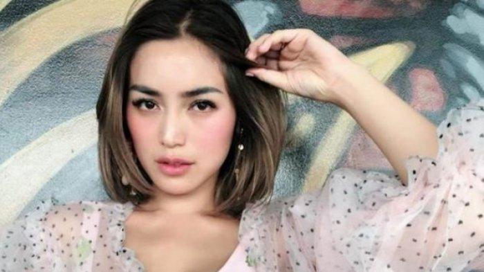 Banyak yang Gagal Fokus Saat Lihat Foto Terbaru Jessica Iskandar di IG : Tolong Hargai Kami