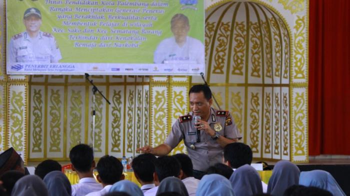 Polsek Sako dan Disdikpora Palembang Beberkan Bahaya Narkoba Pada Anak Sekolah