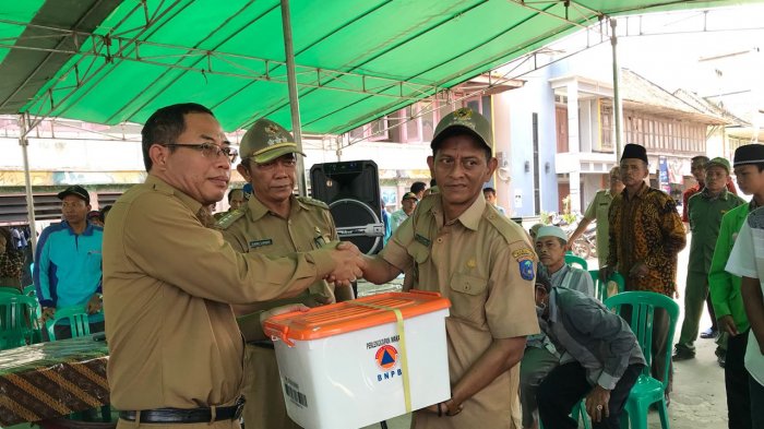 Pemkab OKI Santuni Korban Kebakaran Tulung Selapan