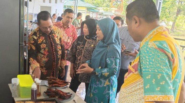 Kuliner Khas PALI Ikan Segarurung Kini Tahan Sebulan, Gunakan Pengawet Asap Cair Aman Dikonsumsi