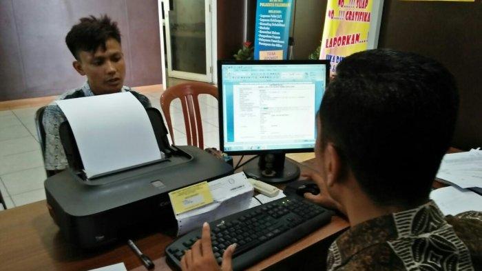 Ramaja di Palembang Kocar-kacir saat Main Remi, Tiba-tiba Tetangga Keluarkan Pistol dan Menembak,