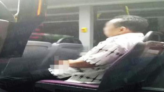 Di Depan Penumpang Wanita, Pria Ini Melakukan Masturbasi