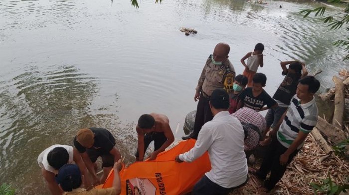 Warga Lawang Kidul Heboh Penemuan Mayat Mengapung di Sungai Enim, Polisi Ungkap Identitasnya