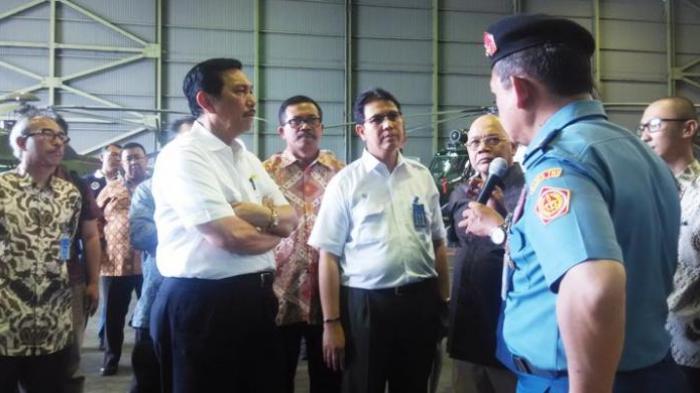Luhut: Presiden Putuskan Pakai Helikopter Dalam Negeri