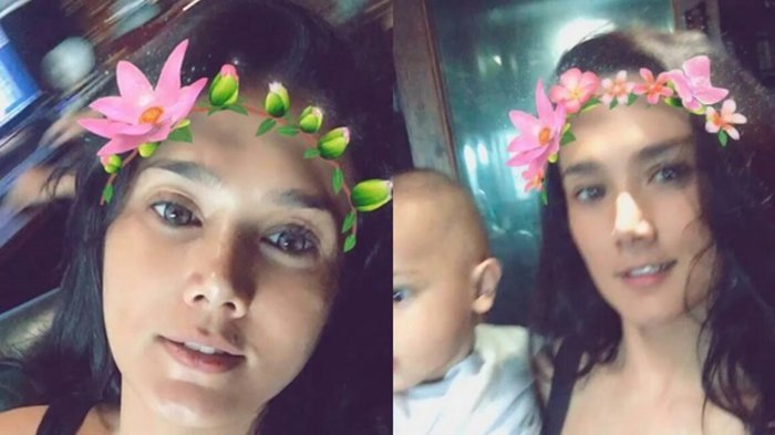 Posting Video Lagi Gendong Baby R, Buah Dada Mulan Jameela Malah Bikin Salfok