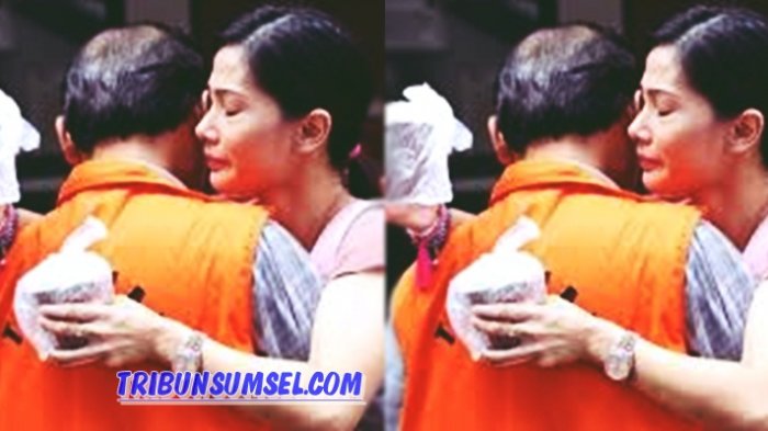 Artis Cantik Ini Kehidupan Keluarga Hancur,Ayah Dipenjara dan Adik Meninggal,Kisahnya Viral