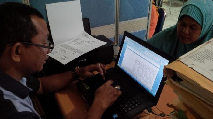 Dihipnotis, Nafisah Serahkan Sepeda Motornya Tanpa Sadar