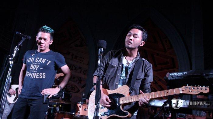 Copetpun Ikut Bergoyang di Konser Noah