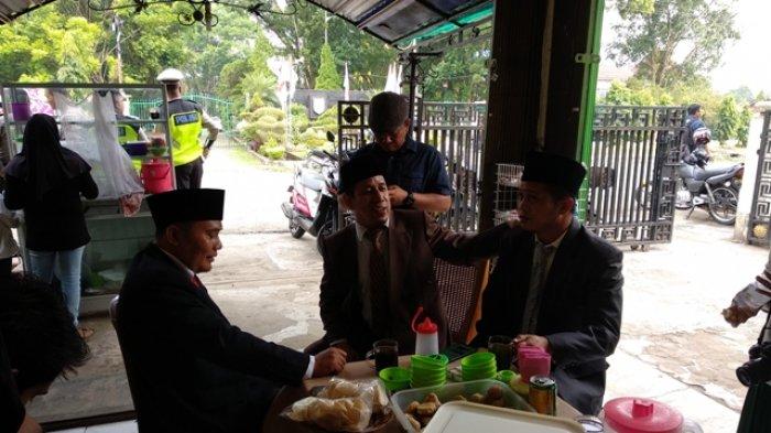 KPU dan Bawaslu Walk Out Saat Pelantikan DPRD Lubuklinggau, Penyebabnya Tak Ada Tempat Duduk