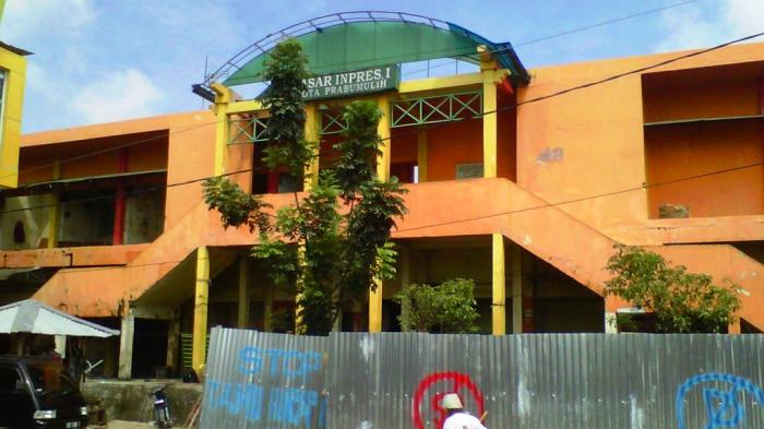 Pasar Inpres Prabumulih Dipagar Seng Keliling