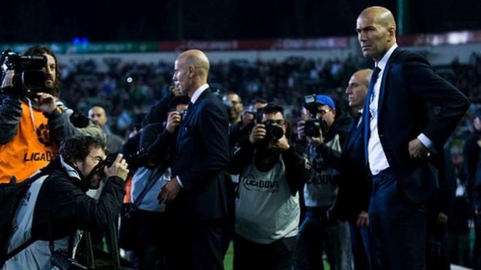 Zidane: Gol Real Betis Spektakuler