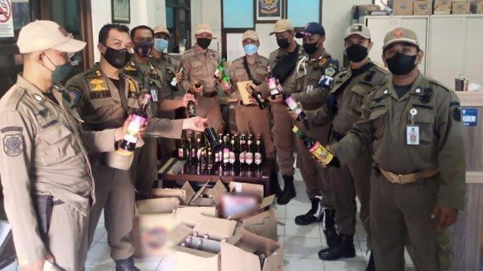 Satpol PP Bongkar Toko Menjual Miras yang Berkedok Jual Alat Elektronik