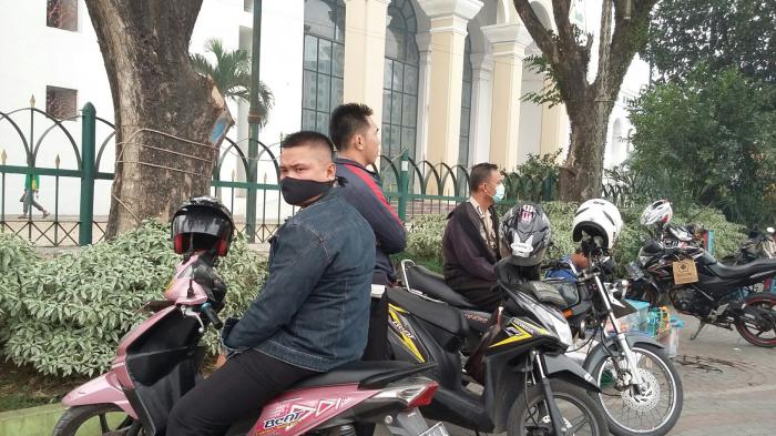BREAKING NEWS: Polisi Tunggu Pendemo di BAM Masjid Agung