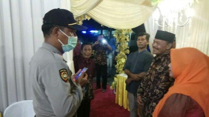 Tengah Malam Jalan Kaki Menuju Lokasi, Cerita Polisi Bubarkan Pesta Pernikahan Demi Cegah Corona