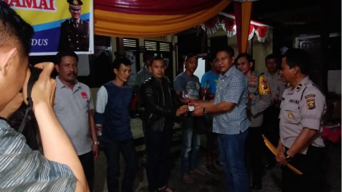 Polsek Gandus Palembang Gelar Lomba Gaplek Sekaligus Sosialisasi Pemilu Damai