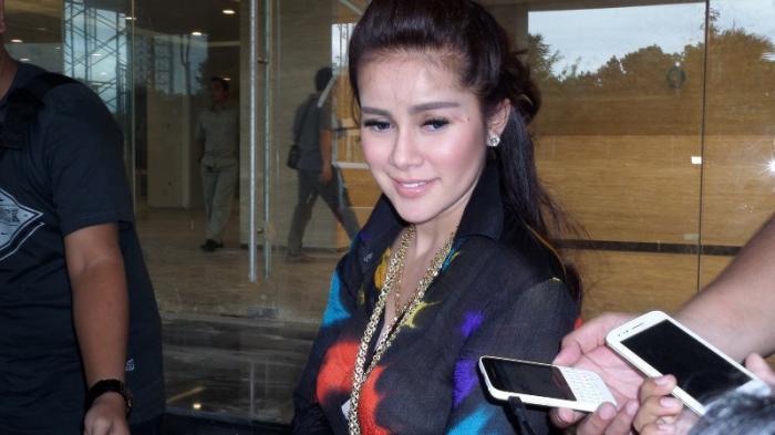 Mengejutkan, Hotman Paris Bongkar Kedekatan Olla Ramlan dan Sandiago Uno