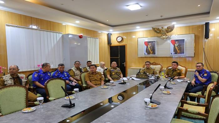 Antisipasi Kebakaran Lahan, Ratu Dewa Instruksikan Camat dan Lurah Pantau Wilayah