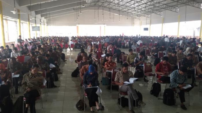 Ribuan Calon Pendamping Desa Ikuti Tes Tertulis