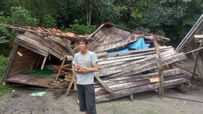 'Saya Kaget Lihat Rumah Sudah Rata dengan Tanah', Cerita Pilu Warga OKI, Rumahnya Roboh Pasca Hujan