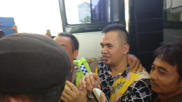 Gaya Rambut 'Undercut' Ala Saipul Jamil: Kreativitas Kami Tak Terpenjara