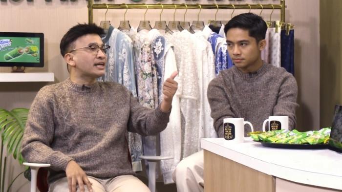 ANAK RUBEN ONSU-  Sekira satu tahun setelah tinggabersama Sarwendah, Betrand Peto kini memutuskan untuk pindah ke rumah sang ayah, Ruben Onsu