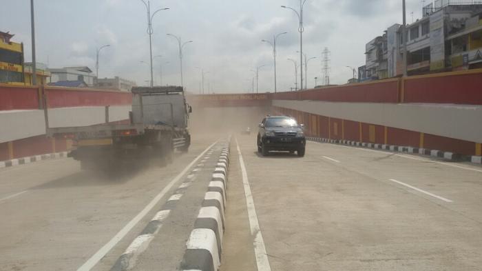 Debu Tebal, Underpass Ditutup Kembali