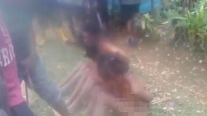 Dituduh Sebagai Dukun Santet, Empat Wanita Ditelanjangi dan Disiksa Warga