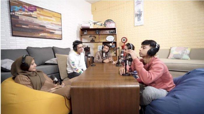 Raffi Ahmad Mendadak 'Usir' Dimas Saat Podcast Bareng Zaskia Sungkar, 'Elu jadi Penonton'